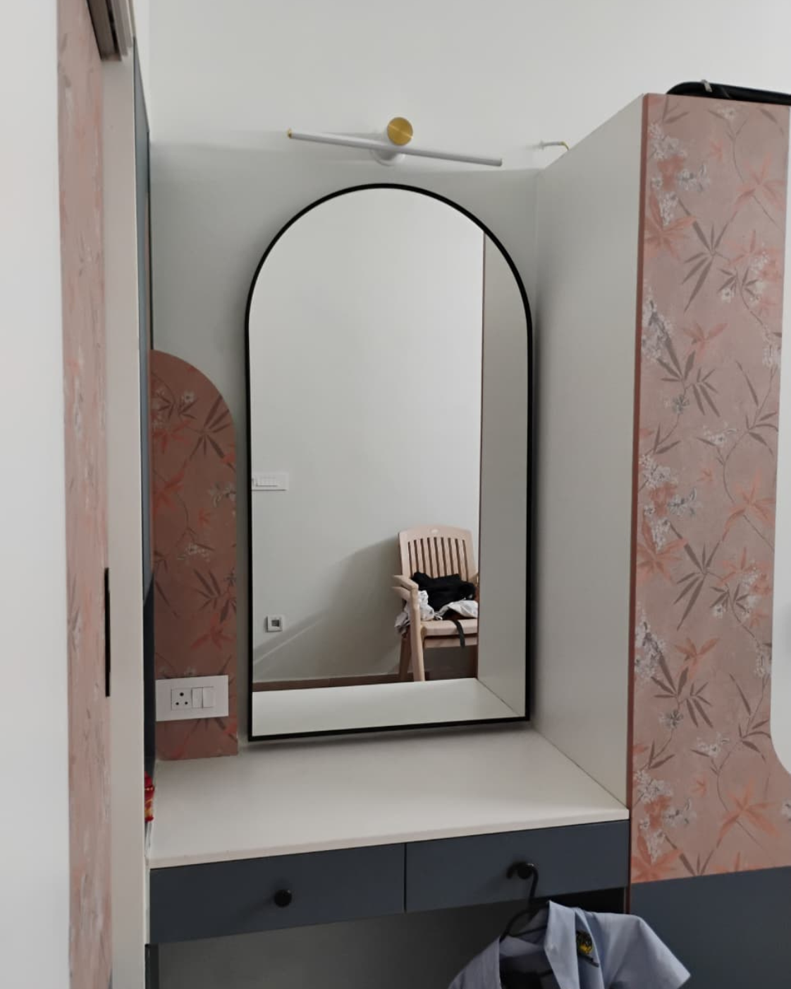 Modern Home Wall Mirror